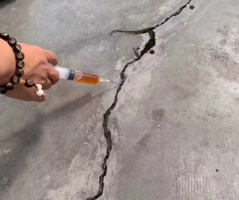 贞丰混凝土裂缝修补技术详解​